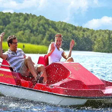 Mit Sauna Im Mirow Nyaraló *