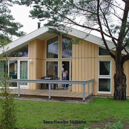 Mit Sauna Im Mirow Nyaraló *