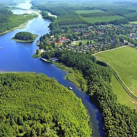 Semesterbostad Mit Sauna Im Mirow *